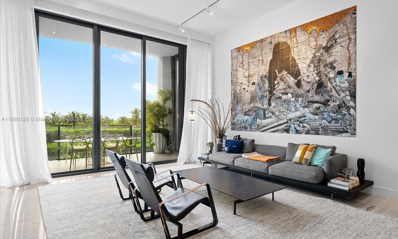 2811 S Bayshore Dr # 4C, Miami FL 33133