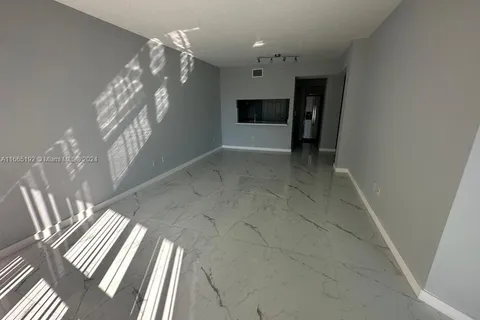322 East Central blvd # 905, Orlando FL 32801