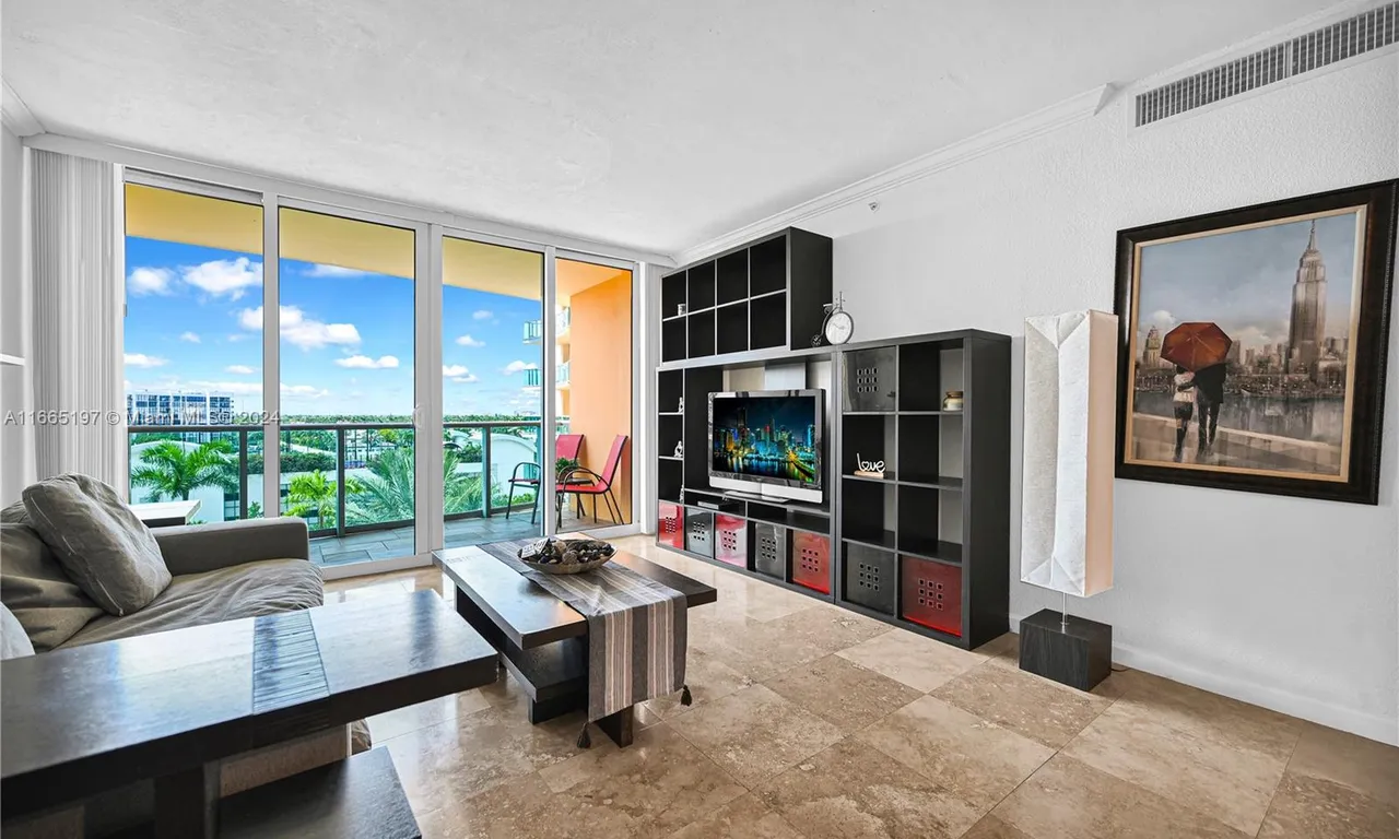 2501 S Ocean Dr # 631, Hollywood FL 33019