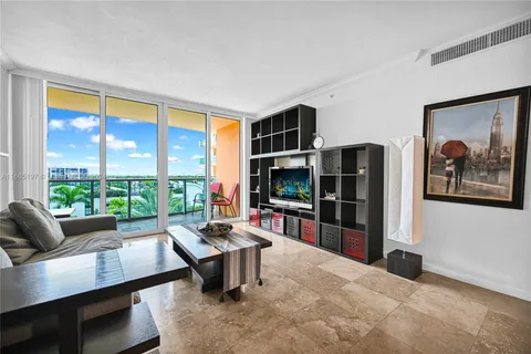 2501 S Ocean Dr # 631, Hollywood FL 33019