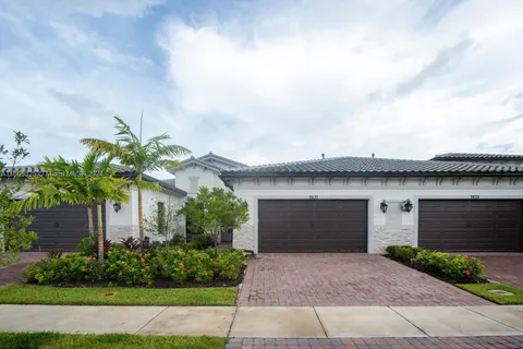 7637 S S.Blue Spring Dr # 7637, Parkland FL 33067