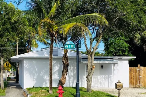 1244 NW 1st Ave, Fort Lauderdale FL 33311