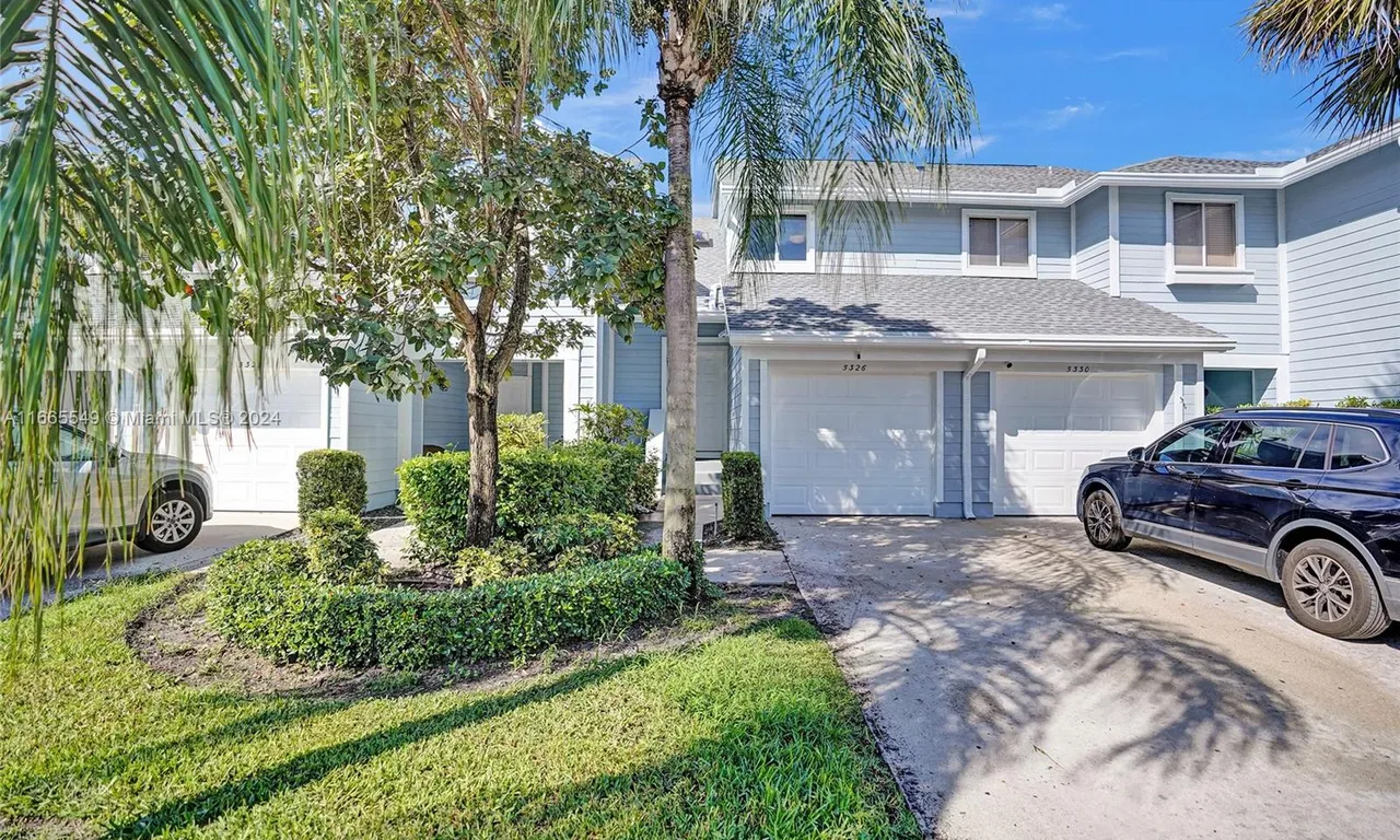 5326 Sapphire Vly, Boca Raton FL 33486