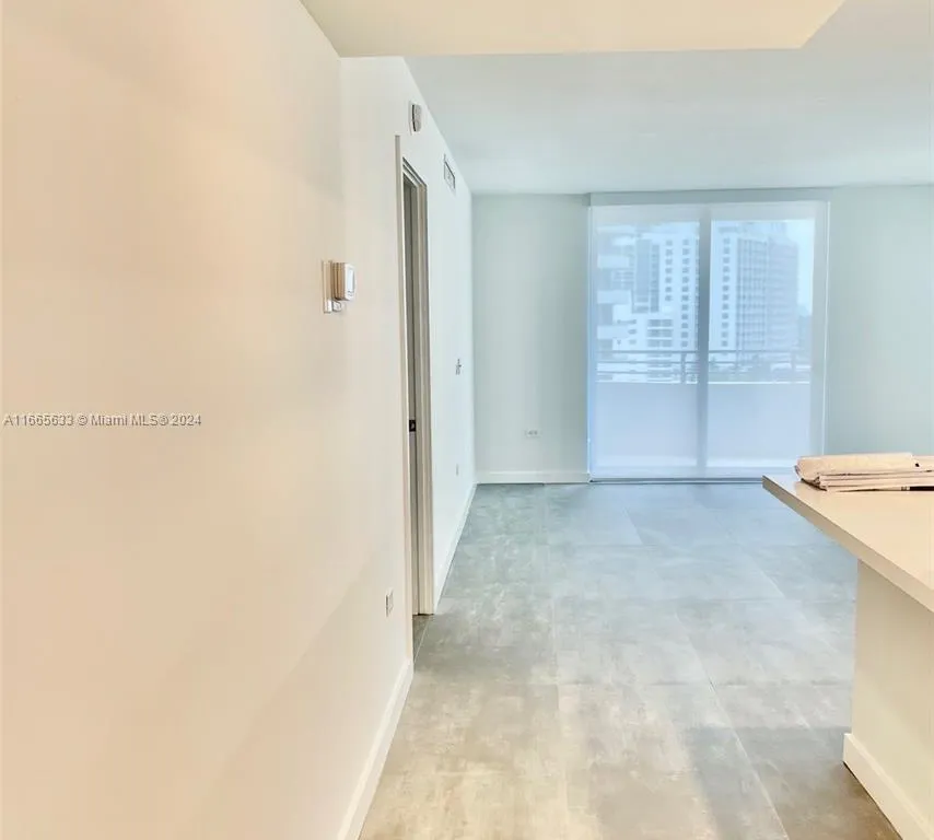 5555 Collins Ave # 9A, Miami Beach FL 33140