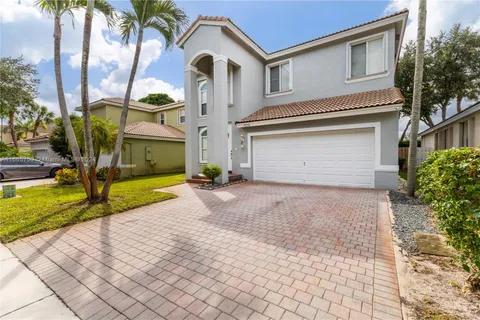 7808 NW 17th Pl, Pembroke Pines FL 33024