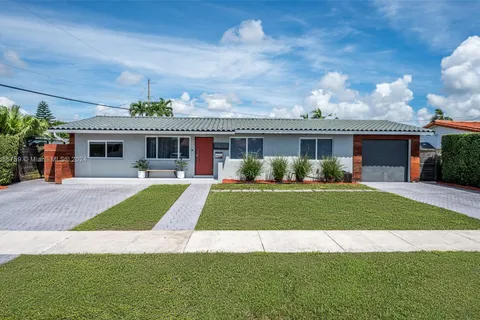 9625 SW 45th Ter, Miami FL 33165