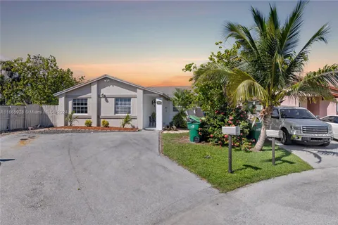 12521 SW 251 TER, Homestead FL 33032