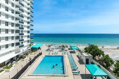 3725 S Ocean Dr # 1406, Hollywood FL 33019