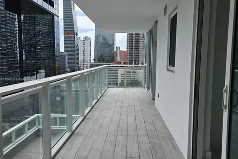 1080 Brickell Ave # 1500, Miami FL 33131