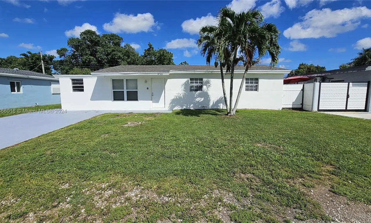 4926 SW 44th Ter, Dania Beach FL 33314