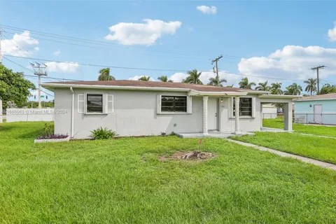 3131 NW 174th St, Miami Gardens FL 33056