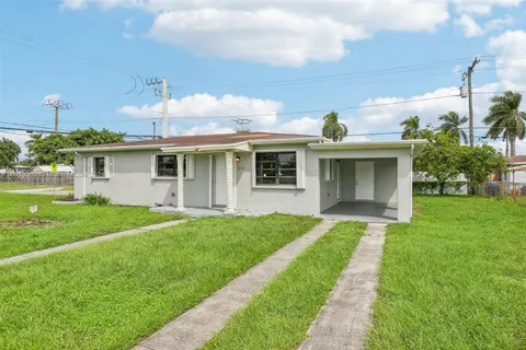 3131 NW 174th St, Miami Gardens FL 33056