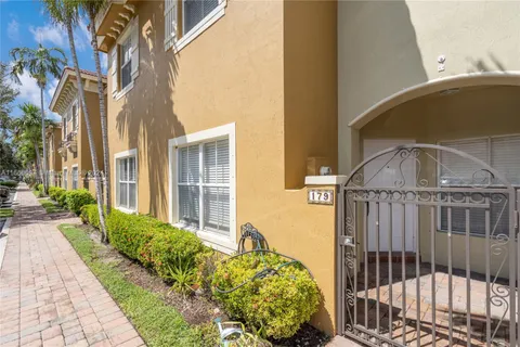 179 Lake Monterey Cir # 179, Boynton Beach FL 33426