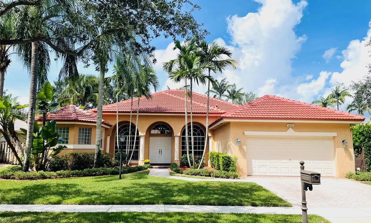 2150 NW 125th Ter, Pembroke Pines FL 33028