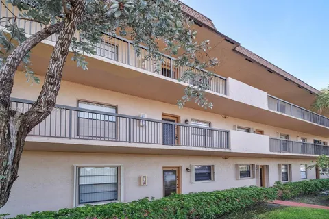 6090 N Sabal Palm Blvd # 204, Tamarac FL 33319