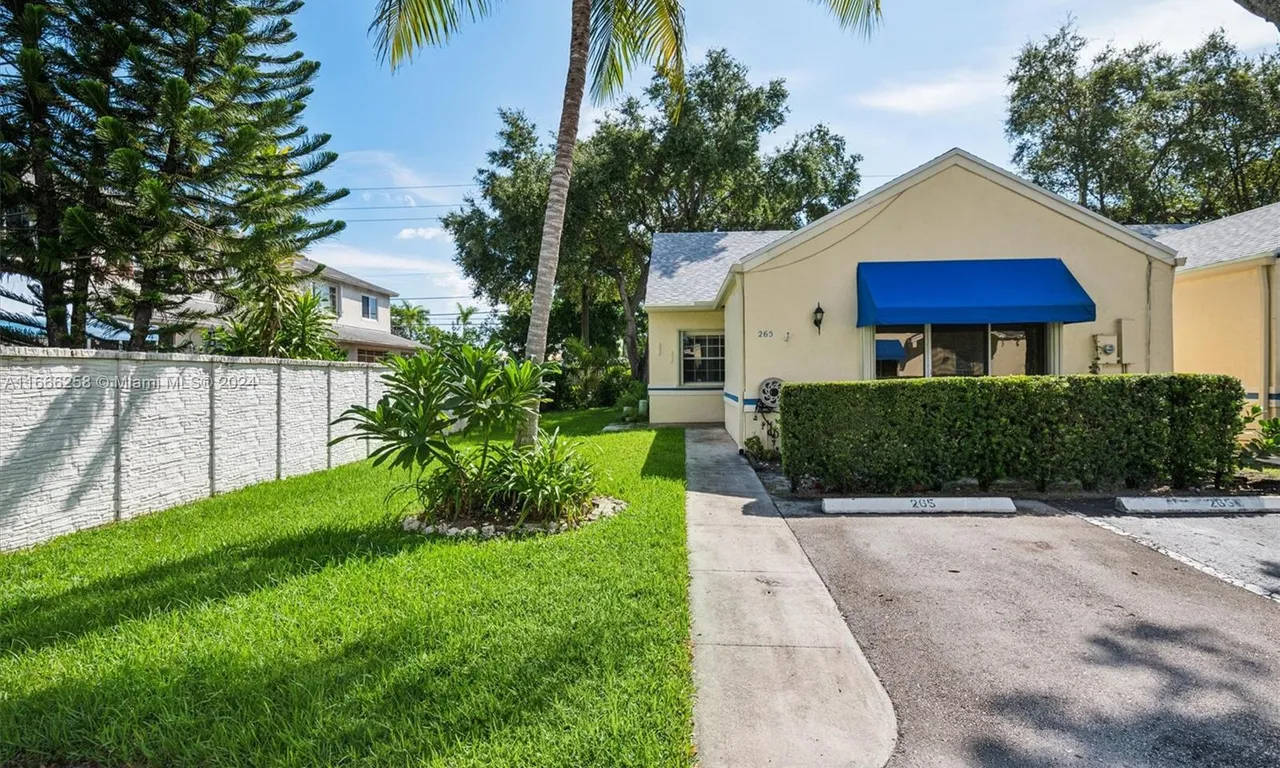 5201 SW 31st Ave # 265, Dania Beach FL 33312