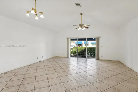 5201 SW 31st Ave # 265, Dania Beach FL 33312