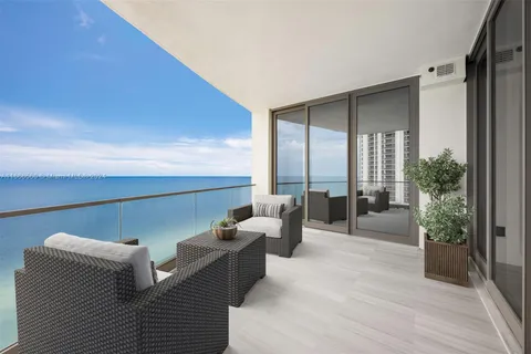 17975 Collins Ave # 2502, Sunny Isles Beach FL 33160