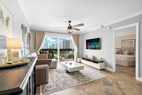 1345 West Ave # 903, Miami Beach FL 33139