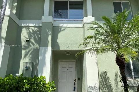 147 Hidden Ct Rd # 43, Hollywood FL 33023