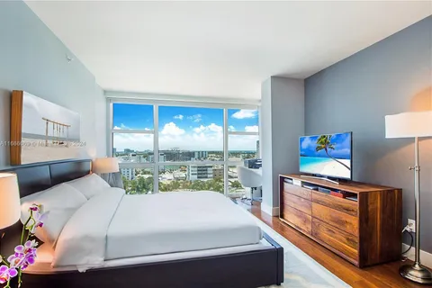 6801 Collins Ave # 1101, Miami Beach FL 33141