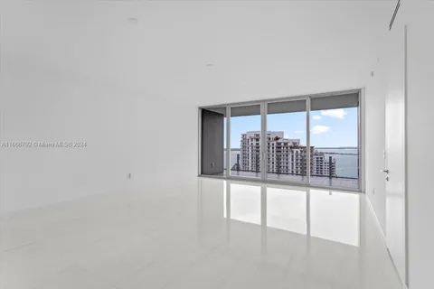 300 Biscayne Blvd Way # 3403, Miami FL 33131