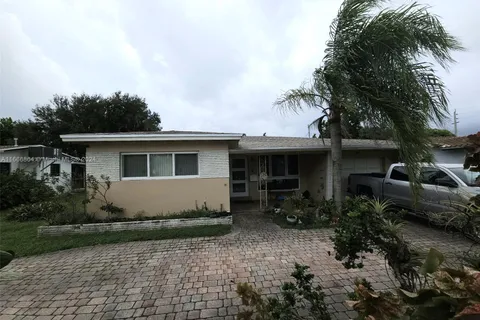 4014 Johnson St, Hollywood FL 33021