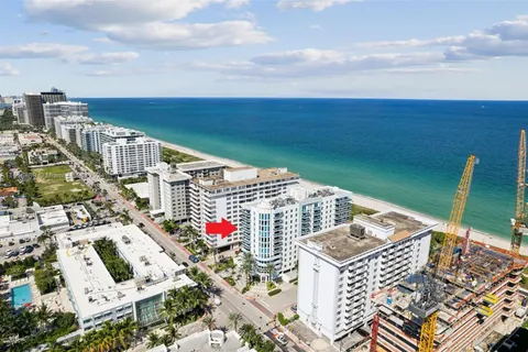 9201 Collins Ave # 821, Surfside FL 33154