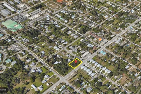 5120 SE Jack Ave, Port Salerno FL 34997