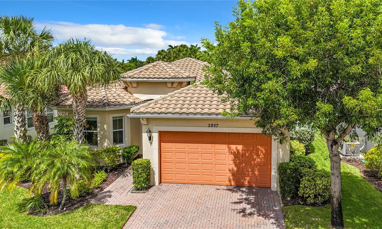 2857 Bellarosa Cir, Royal Palm Beach FL 33411