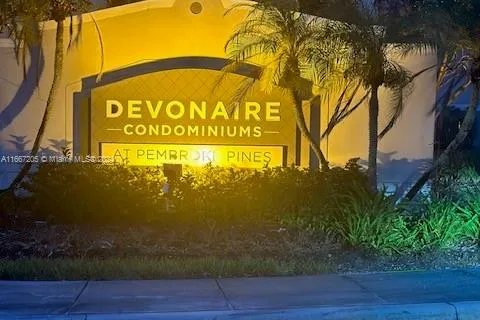 620 SW 111th Ave # 305, Pembroke Pines FL 33025