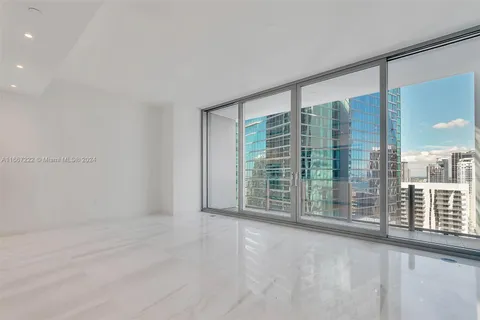 300 Biscayne Blvd Way # 3008, Miami FL 33131