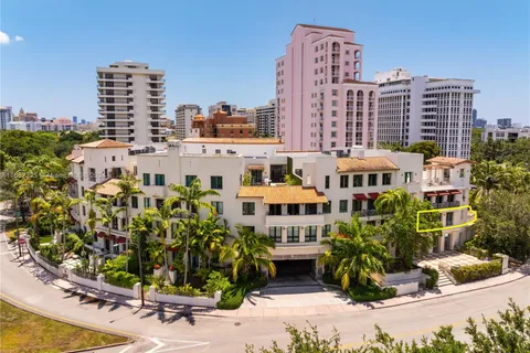 2401 Anderson Rd # 11, Coral Gables FL 33134