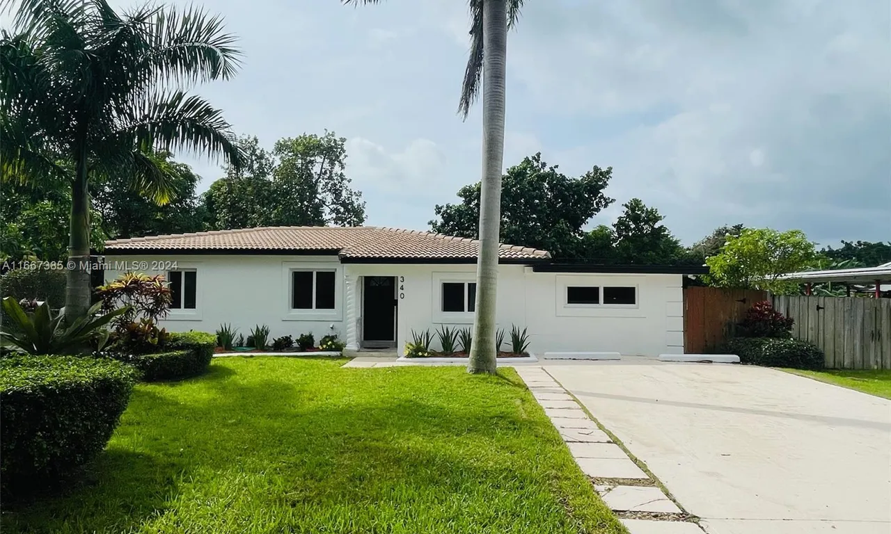 340 NW 140th St, Miami FL 33168