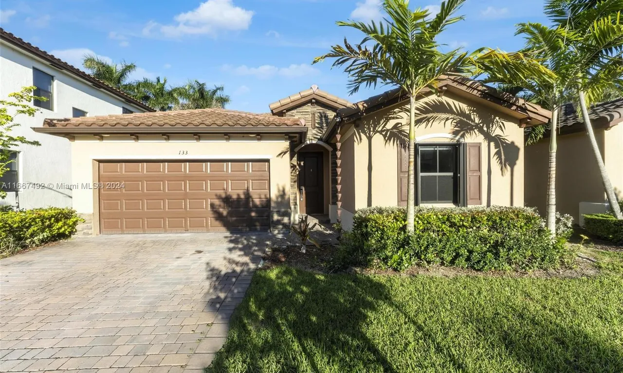 133 NE 27th Ter, Homestead FL 33033