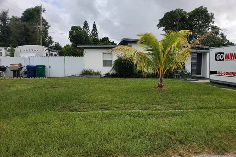 2100 NW 123rd St, Miami FL 33167