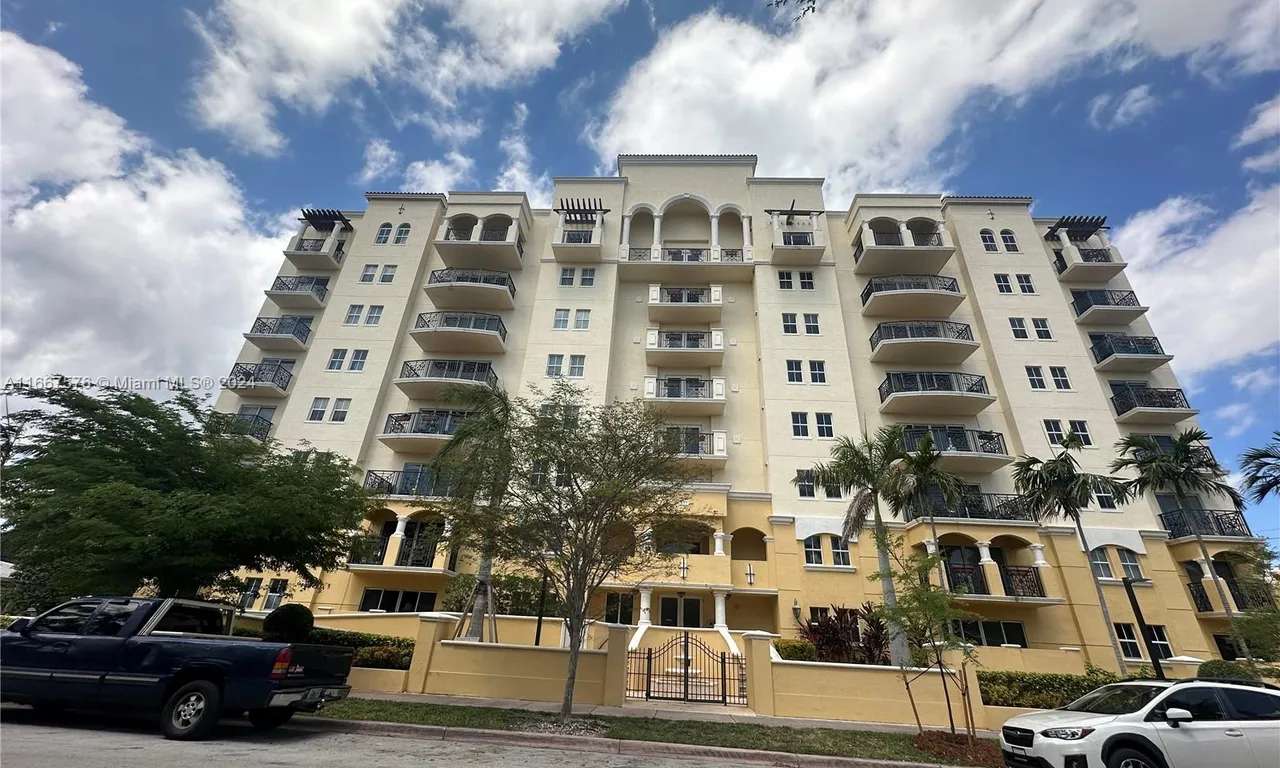 101 Sidonia Ave # 205, Coral Gables FL 33134