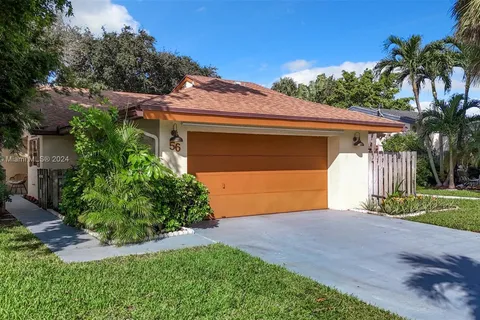 56 Baytree Cir, Boynton Beach FL 33436