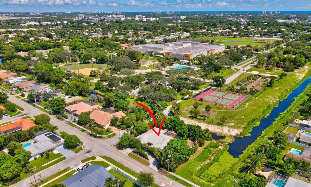 798 NW 15th Ave, Boca Raton FL 33486