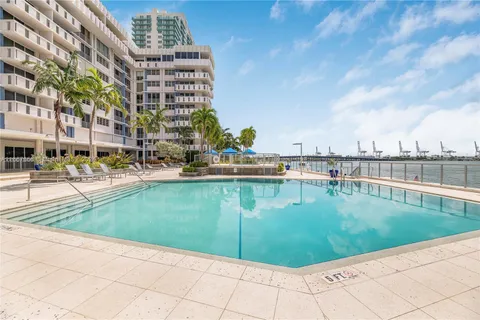 800 West Ave # 933, Miami Beach FL 33139