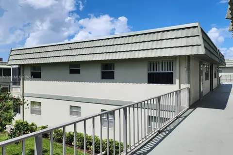 372 Flanders H # 372, Delray Beach FL 33484