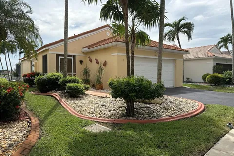 1621 Salerno Cir, Weston FL 33327