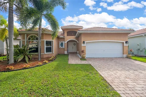 1821 SE 17th Avenue, Homestead FL 33035