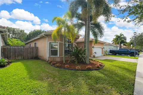 1821 SE 17th Avenue, Homestead FL 33035