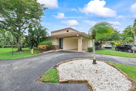 8102 Silver Palm Ct # 18, Tamarac FL 33321