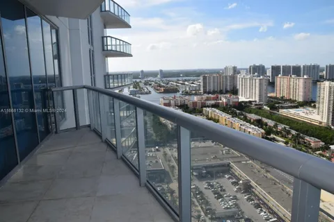 17001 Collins Ave # 3208, Sunny Isles Beach FL 33160