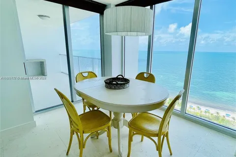 881 Ocean Dr # 17B, Key Biscayne FL 33149