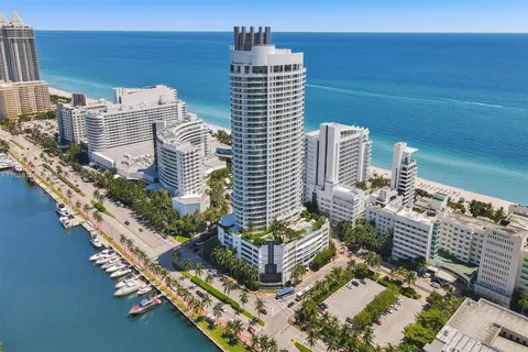 4391 Collins Ave # 1502, Miami Beach FL 33140