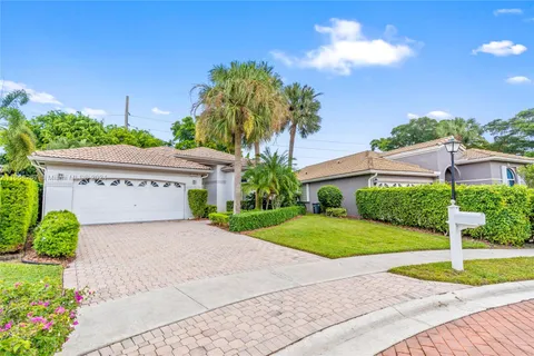 16686 Madrid Ct, Delray Beach FL 33484