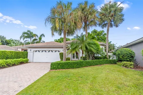 16686 Madrid Ct, Delray Beach FL 33484